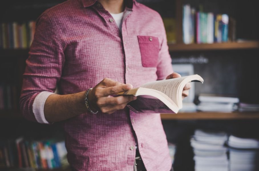 Best Latin American and Latino Authors Every Reader Should Know