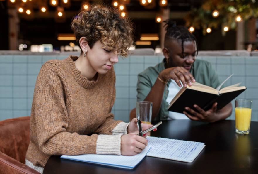 Midwestern Writers Everyone Should Read: 18 Essential Voices